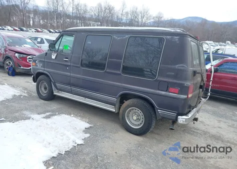 1994 Chevrolet G20 from USA, damaged, VIN 1GBEG25H6RF127362